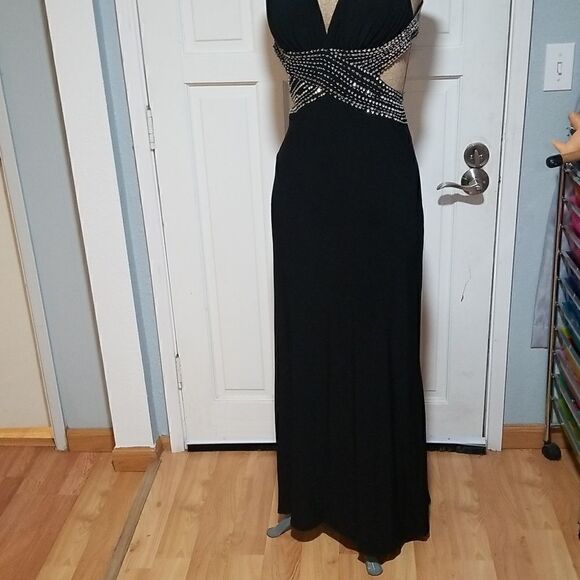 Betsy and Adam jeweled halter formal gown Black with sequined and jewels - Picture 7 of 16